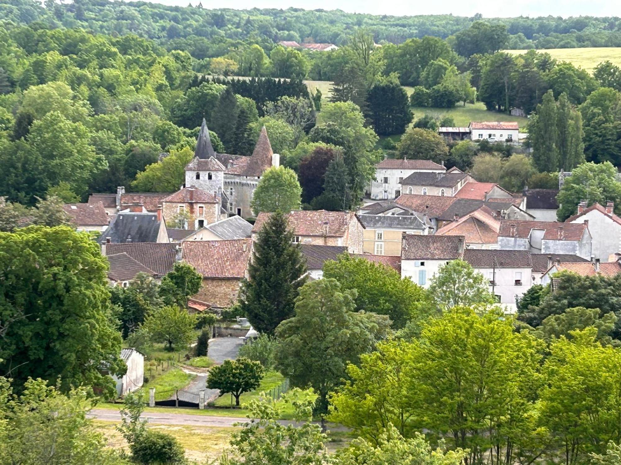 Maison Au Coeur Du Perigord Vert Javerlhac-et-la-Chapelle-Saint-Robert Exterior foto